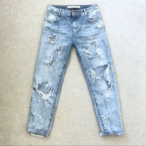 ZARA SUPER RIPPED BOYFRIEND JEANS LIGHT BLUE